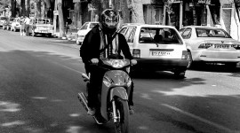محمد حشمتی عکاس خبری و فعال رسانه ای<a href="http://www.asrarnameh.com/index.php" class="seo"> سبزوار </a>به تازگی گزارشی از زندگی شماری از مردان<a href="http://www.asrarnameh.com/index.php" class="seo"> سبزوار </a>تهیه کرده است که روزانه از موتورسیکلت به عنوان وسیله نقلیه خود استفاده می کنند. شهرسبزوار دارای موتورسواران زیادی است. این<a href="http://www.asrarnameh.com/reports.php" class="seo"> گزارش </a>در خبرگزاری ایلنا منتشر شده است.